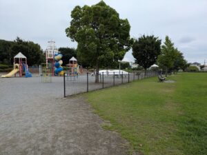 三ツ寺公園の遊具