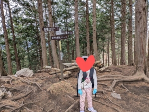 女吾妻山山頂(6歳子供と)