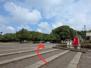 前橋総合運動公園の駐車場からカスケードへ